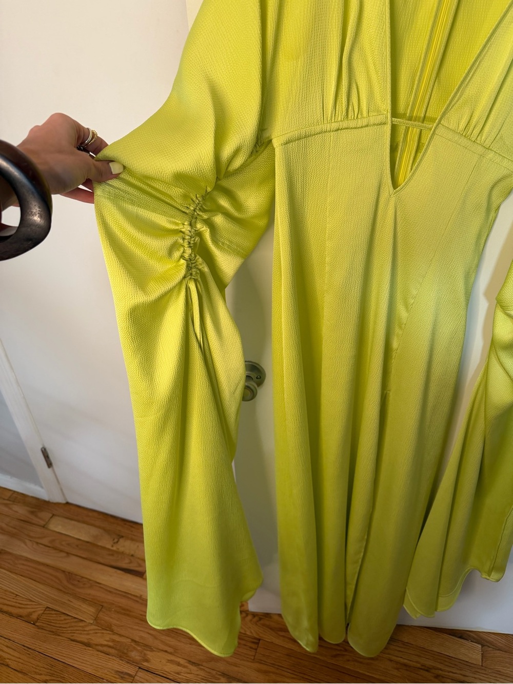 cult gaia Neon Lime Textured Dress with Branded Plaque - Picture 3 of 5